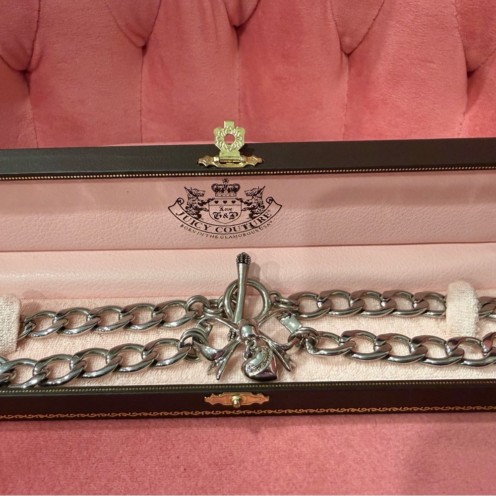 Vintage Juicy Couture Silver Chain Bow Necklace